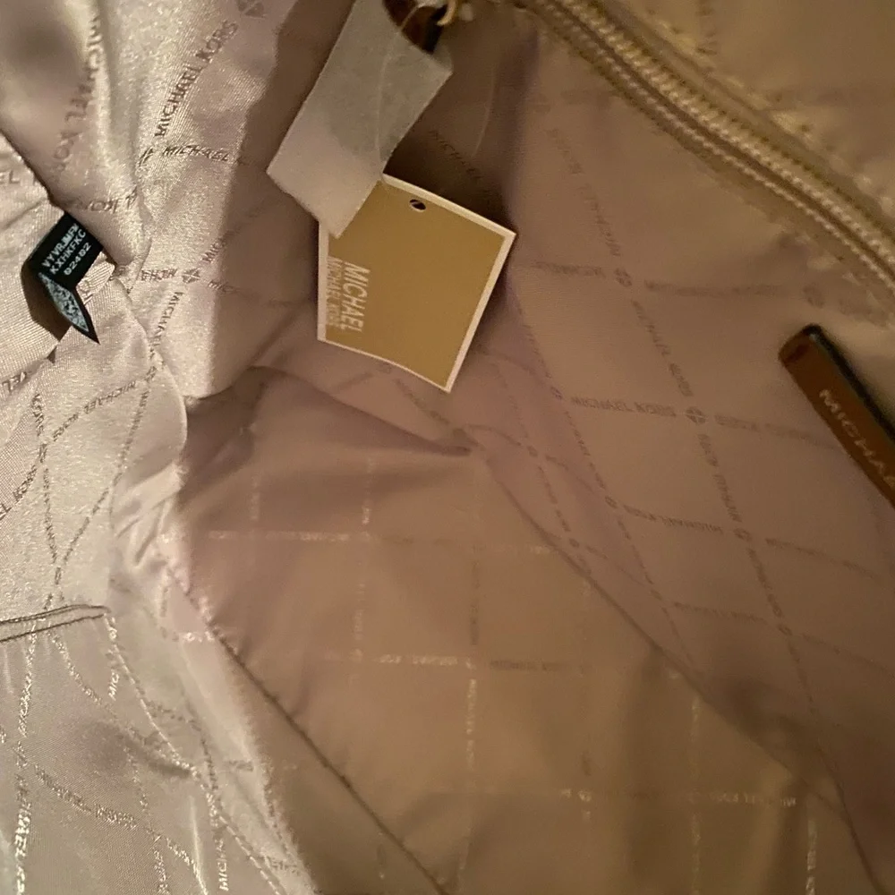 Michael Kors - Picture 9 of 12